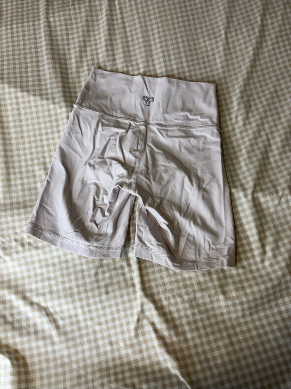 Aritzia Tna Butter Atmosphere Hi-Rise Short Off White